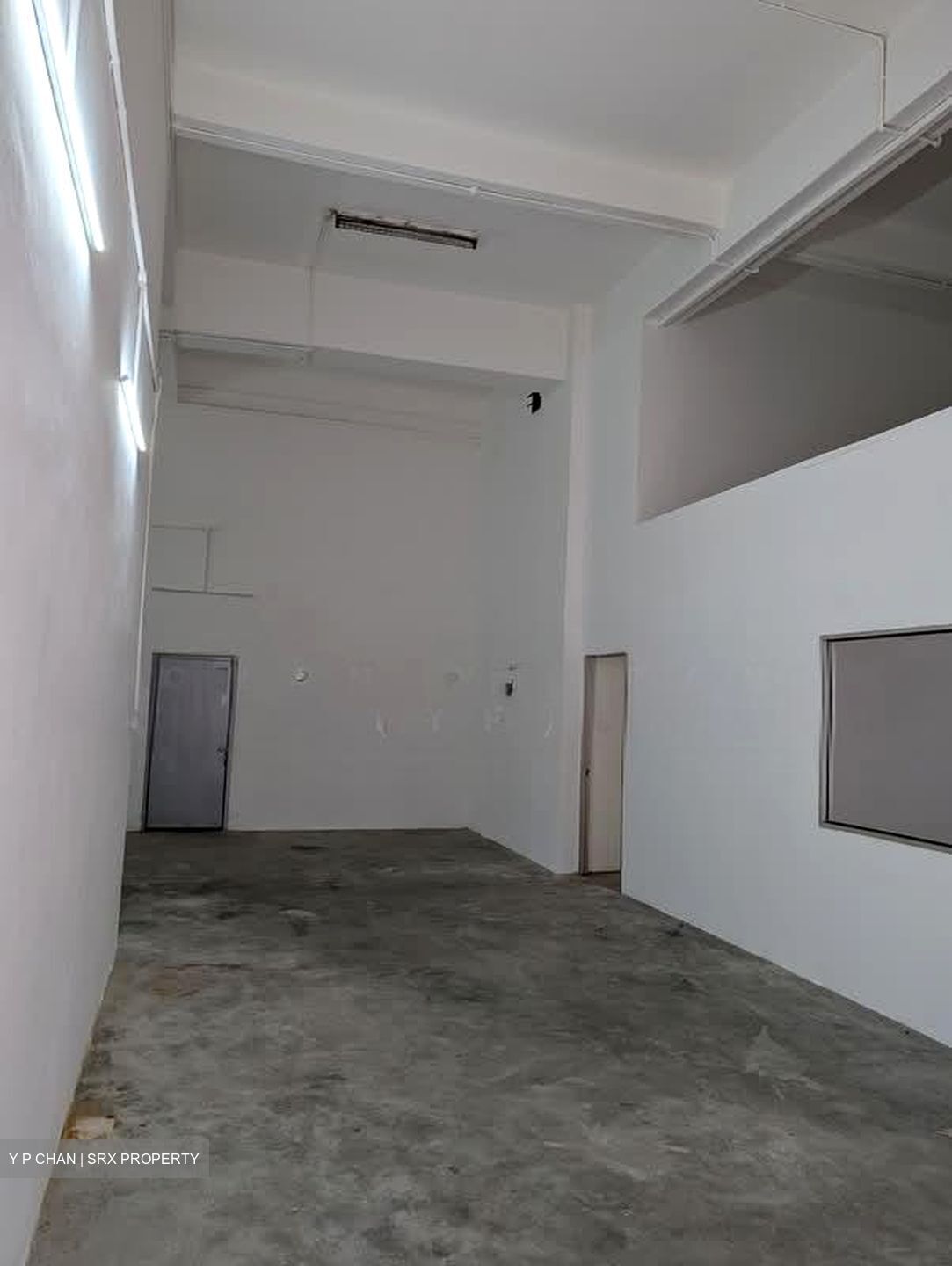 Pemimpin Industrial Building (D20), Factory #536716361